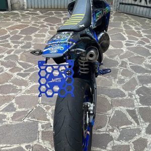 photo_5773769998697873678_y